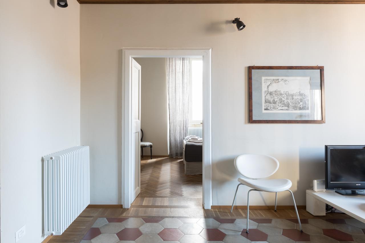 Mami'S Home Trastevere Apt With Private Terrace Рим Екстер'єр фото