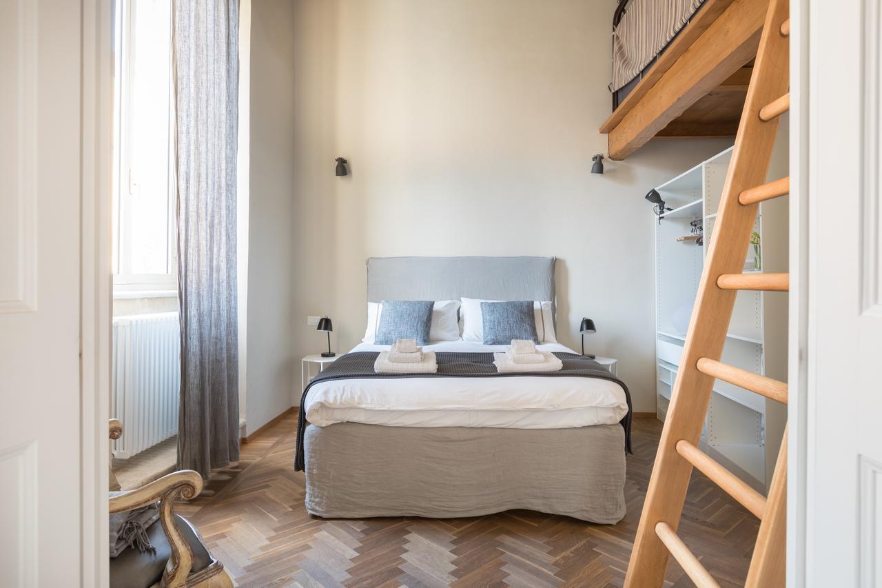 Mami'S Home Trastevere Apt With Private Terrace Рим Екстер'єр фото